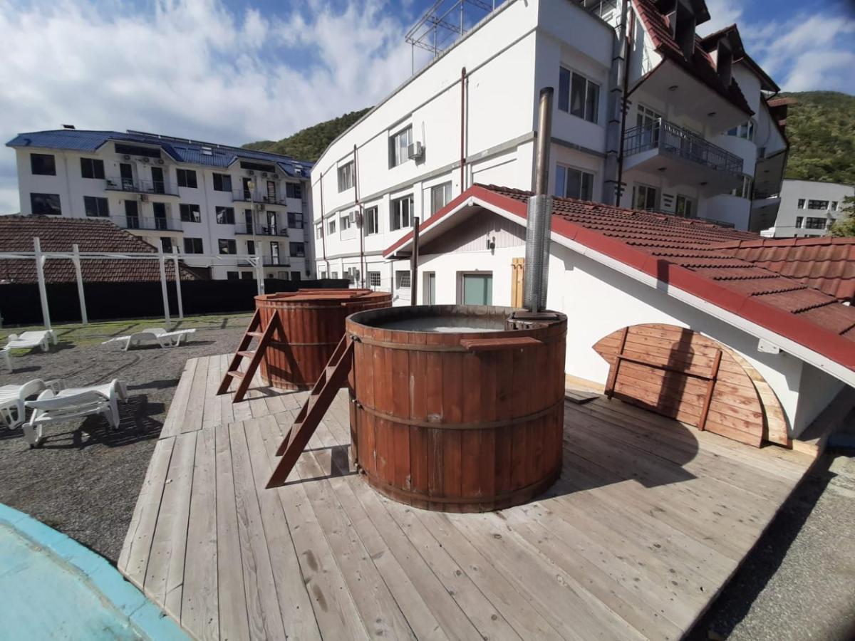 Artemis Hotel Băile Herculane Eksteriør billede