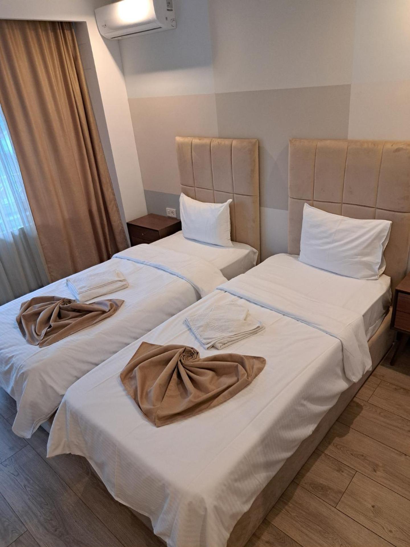 Artemis Hotel Băile Herculane Eksteriør billede